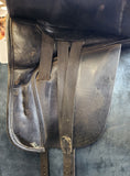 Used Hennig Dressage Saddle